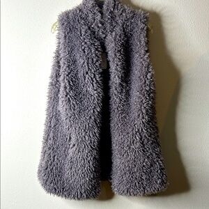 Cozy Gray Faux Fur Vest